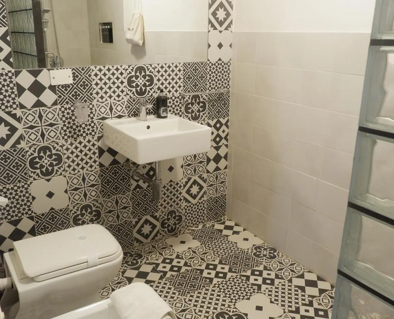 Palazzo Crisafulli 1- Casa Liberty Con Vasca Esterna Palermo Holiday home